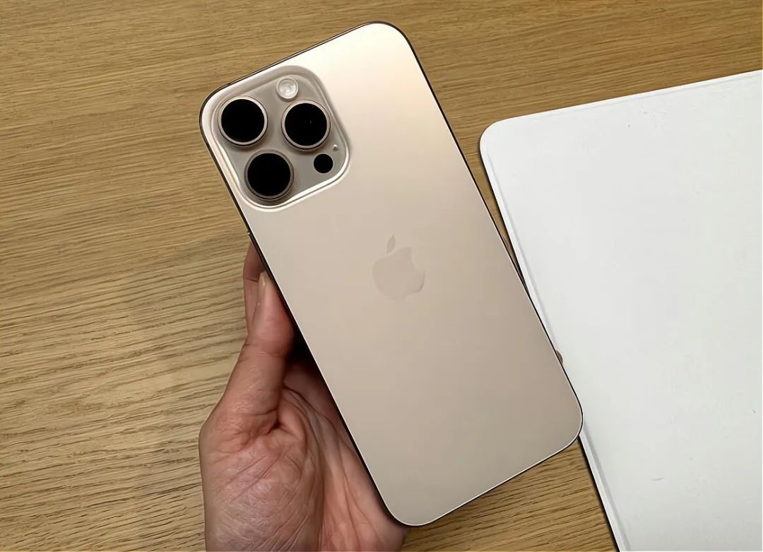 iPhone16ProMax沙漠金,开箱评测!