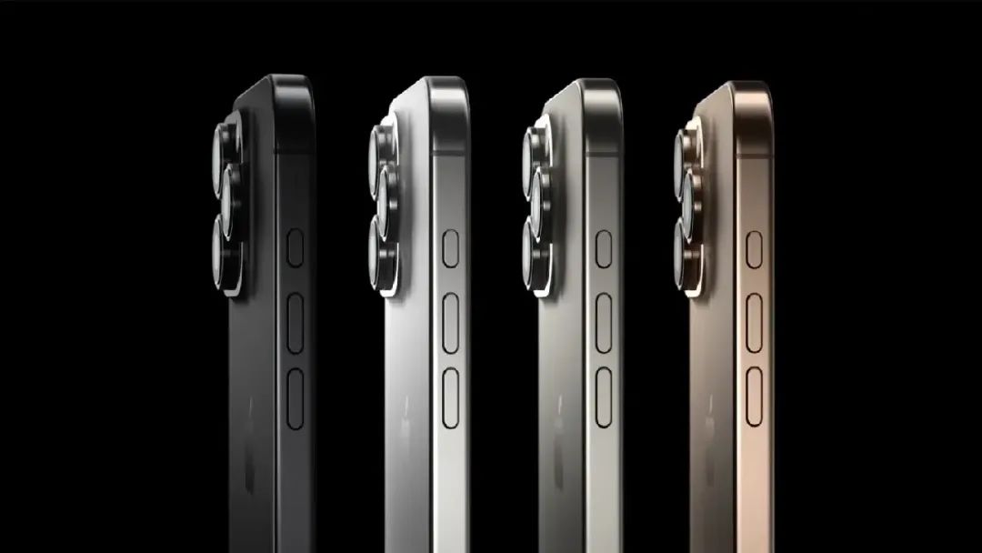 哎,iPhone 16 充电还是很慢