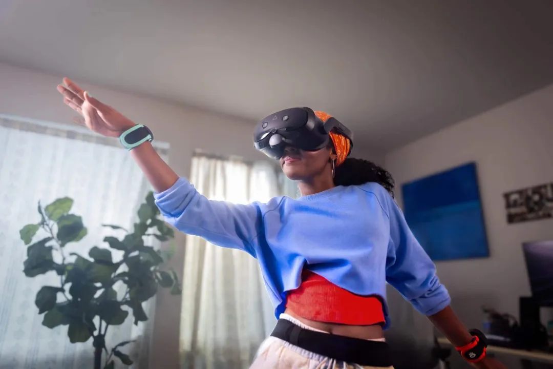 9888元!HTC VIVE新一代XR头显VIVE Focus Vision正式发布