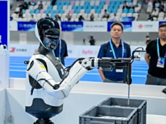 2025世界人形机器人运动会“场景赛”首金出炉，天轶2.0包揽物料整理冠、亚军