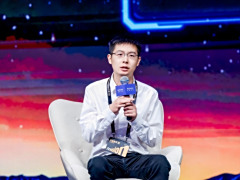 宇树科技官宣IPO后王兴兴首次发声：最后悔以前没有学AI