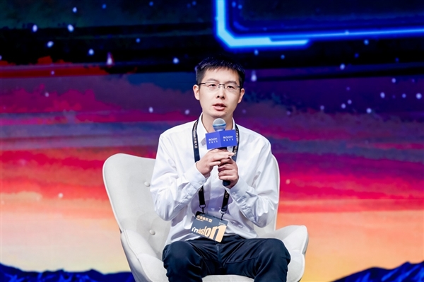 宇树科技官宣IPO后王兴兴首发声“现在AI写文作画已超越99.99%的人但干活还是一片荒漠”